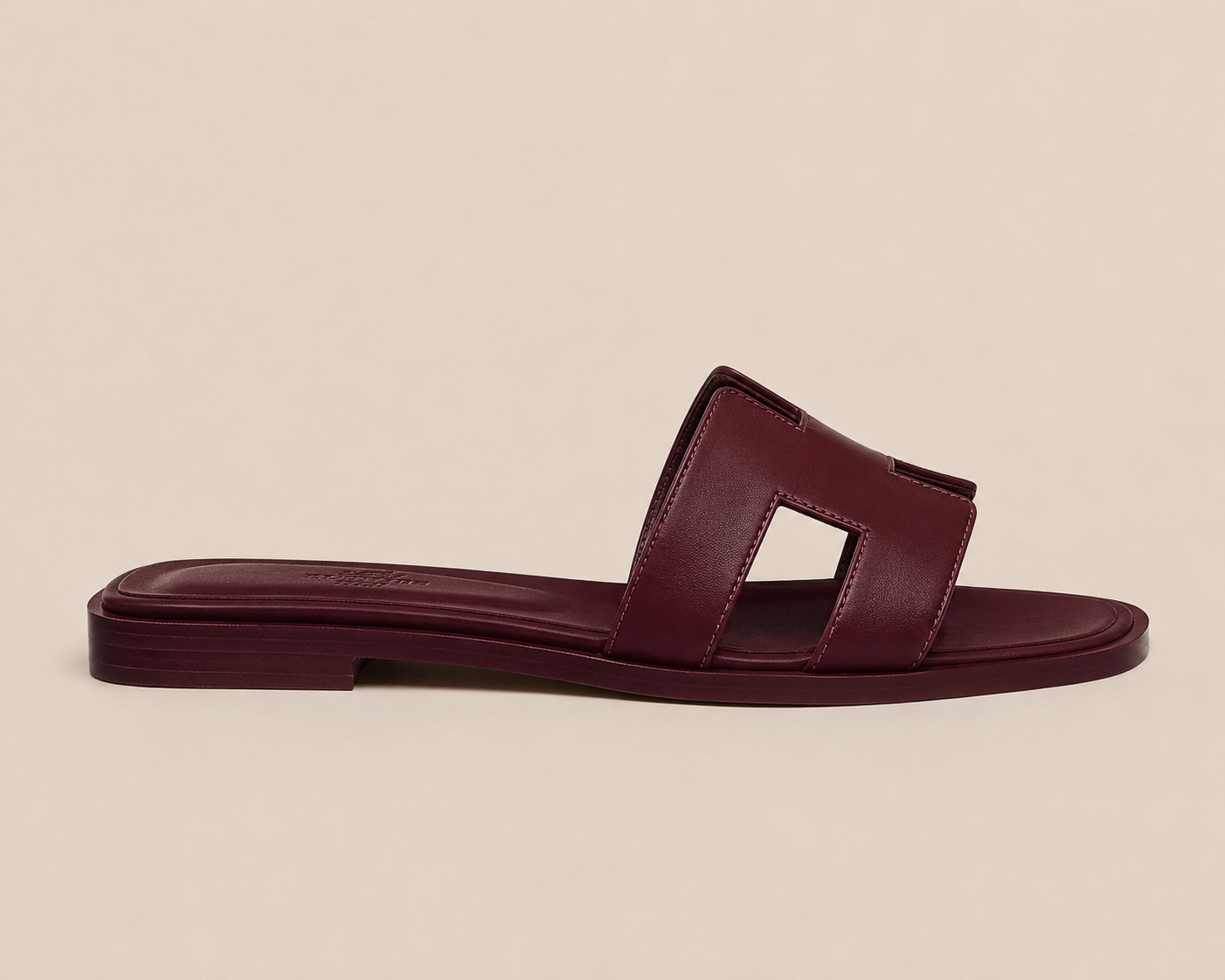 Hermès Oran Sandal Burgundy - Side