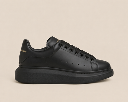 Alexander McQueen Oversized Triple Black - צד