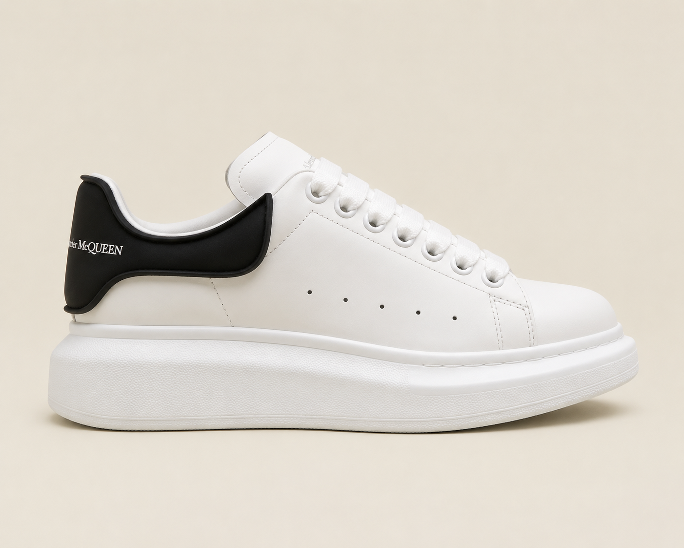 Alexander McQueen Oversized White Black - side