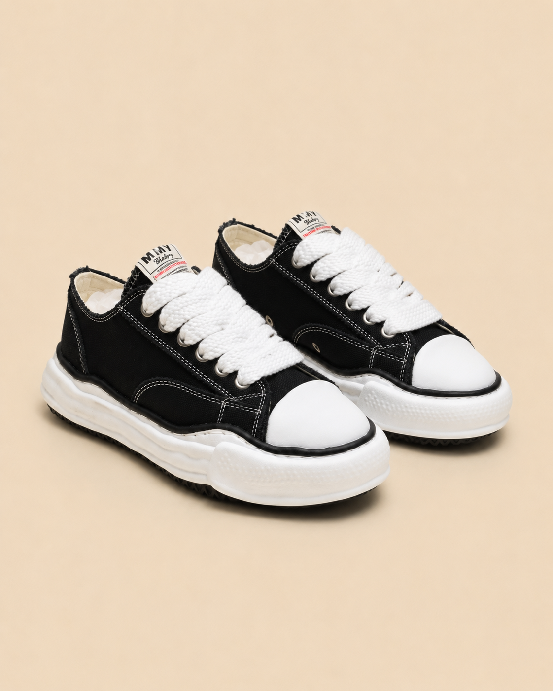 Mihara Blakey black pair 3/4