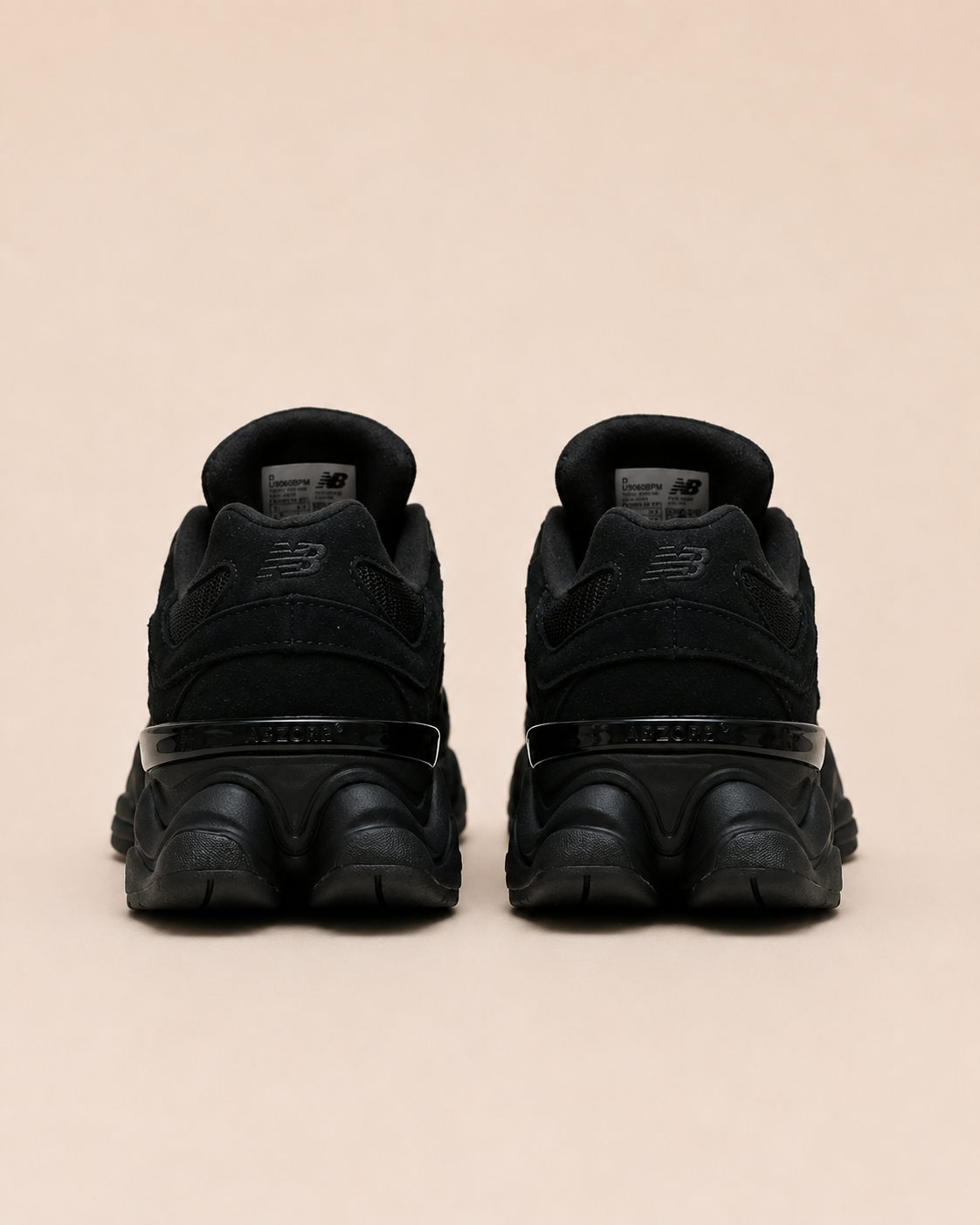 New Balance 9060 Triple Black - back